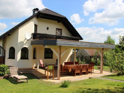 Terrassenanbau an vorh. Einfamilienhaus