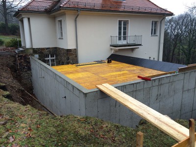 Carport aus Stahlbeton